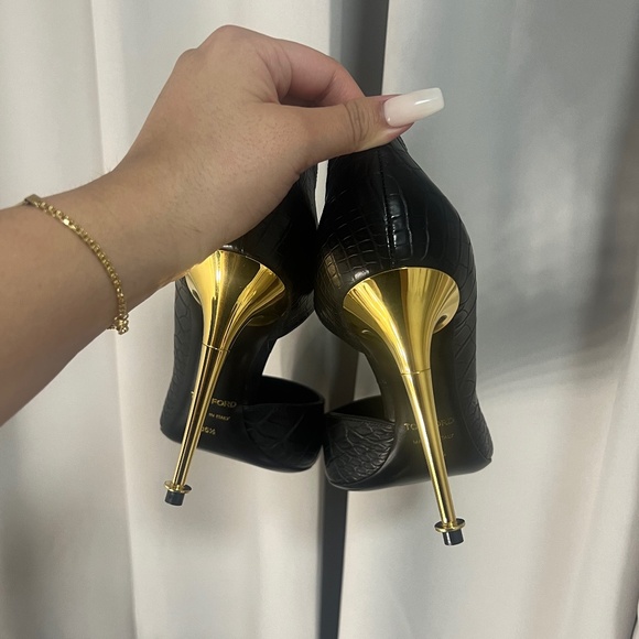 TOM FORD ALLIGATOR SKIN PUMPS - Picture 2 of 7